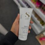 Alfaparf Milano Semi Di Lino Diamond Illuminating Conditioner - Color Safe - Detangles and Adds Gloss - Citrus, Floral, Woody, Musk Scent - 200 ml